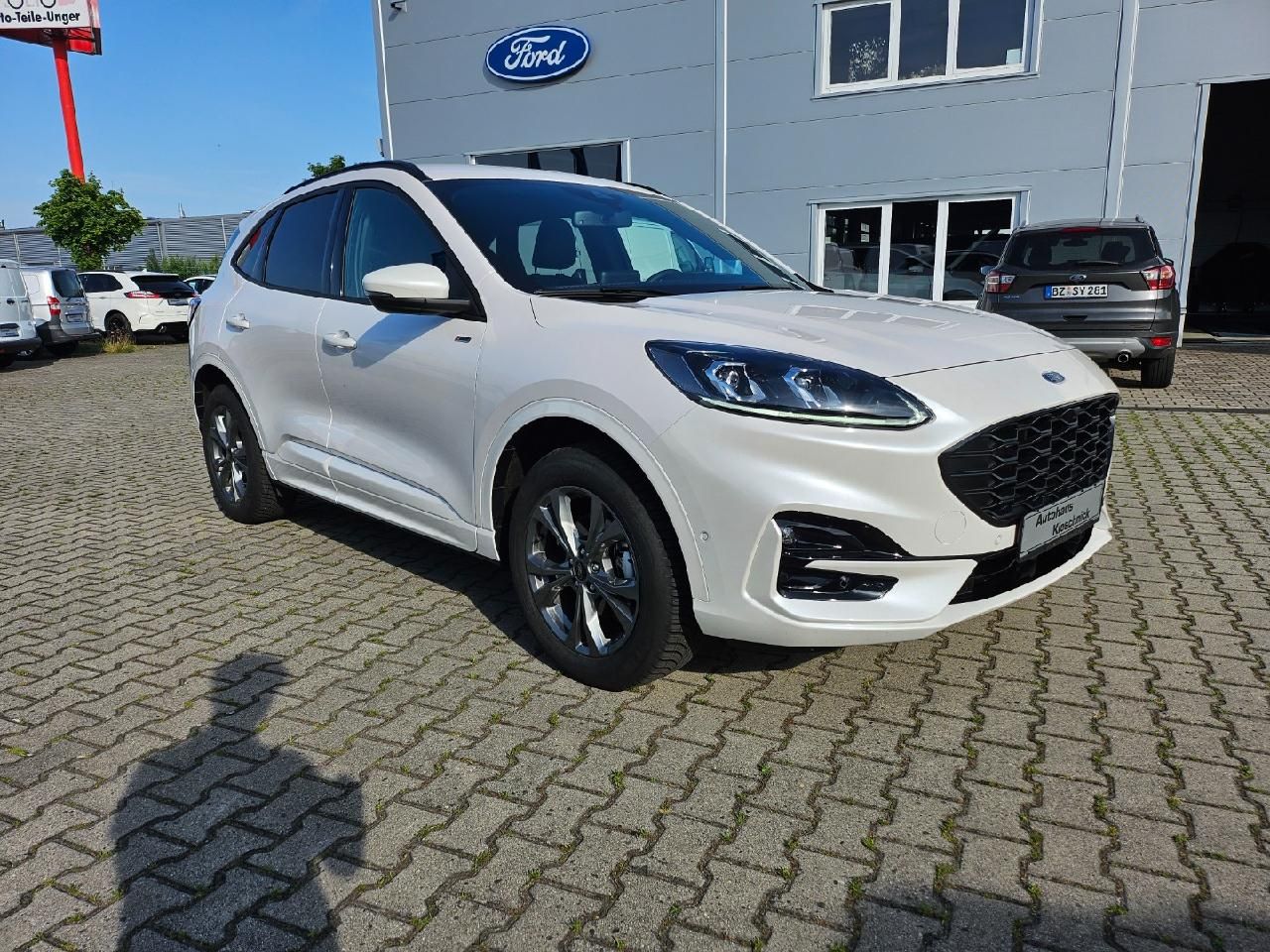 Fahrzeugabbildung Ford Kuga Plug-In Hybrid ST-Line X