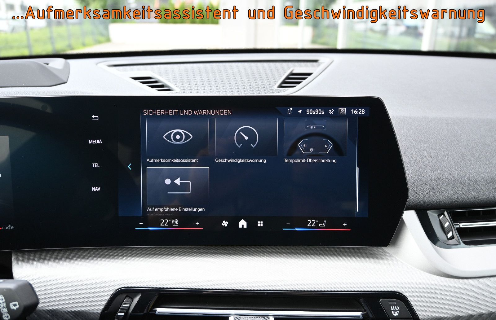 Fahrzeugabbildung BMW X1 xDrive20d °ACC°AHK°ADAPT.LED°HUD°HARMAN°360°