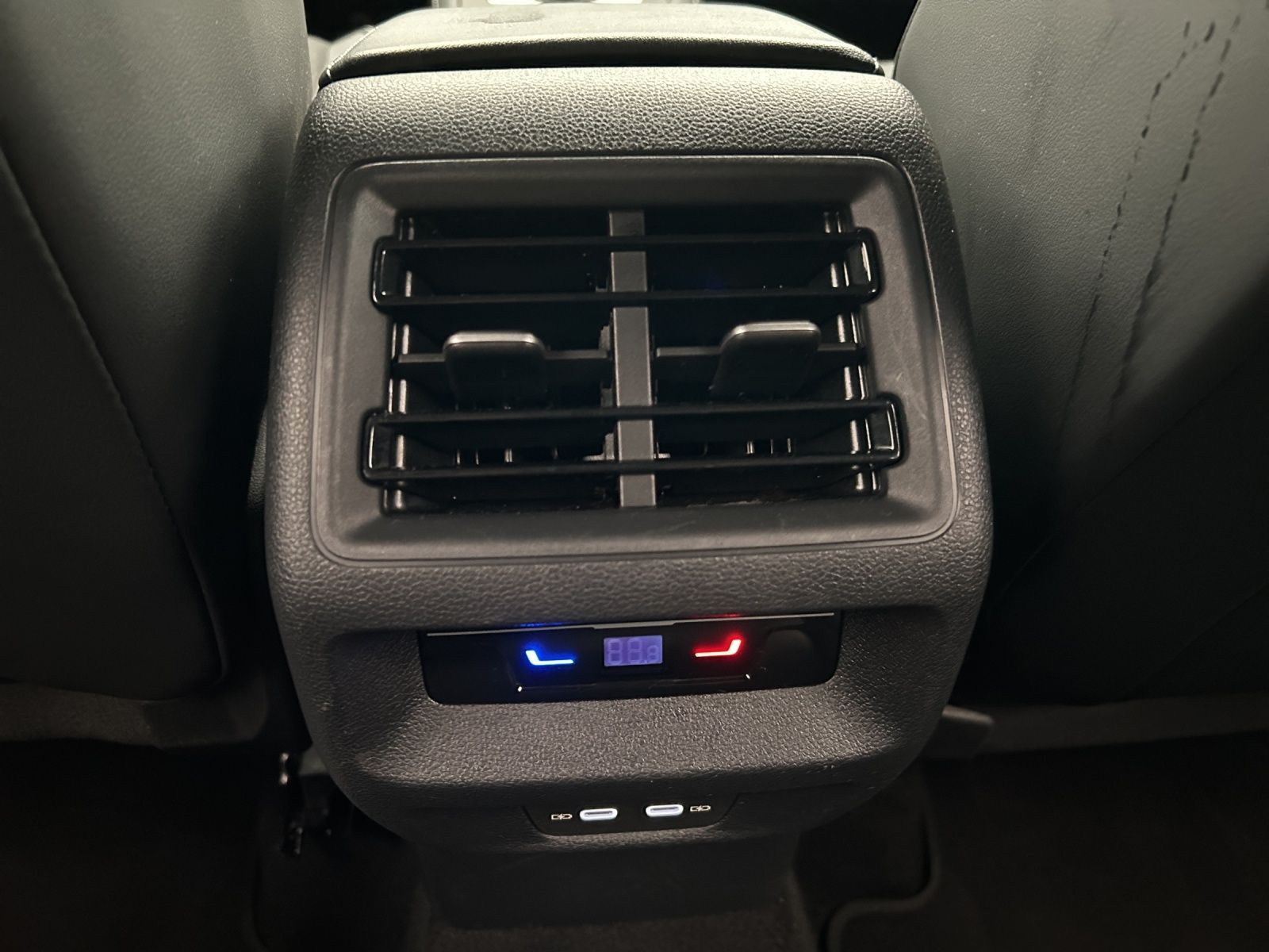Volkswagen Tiguan - Bild 15