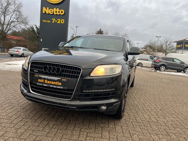 Audi Q7 3.0 TDI quattro Leder Pano AHK 7Sitzer Standh