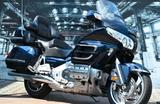 Honda Goldwing mit Airbag - HONDA GOLDWING
