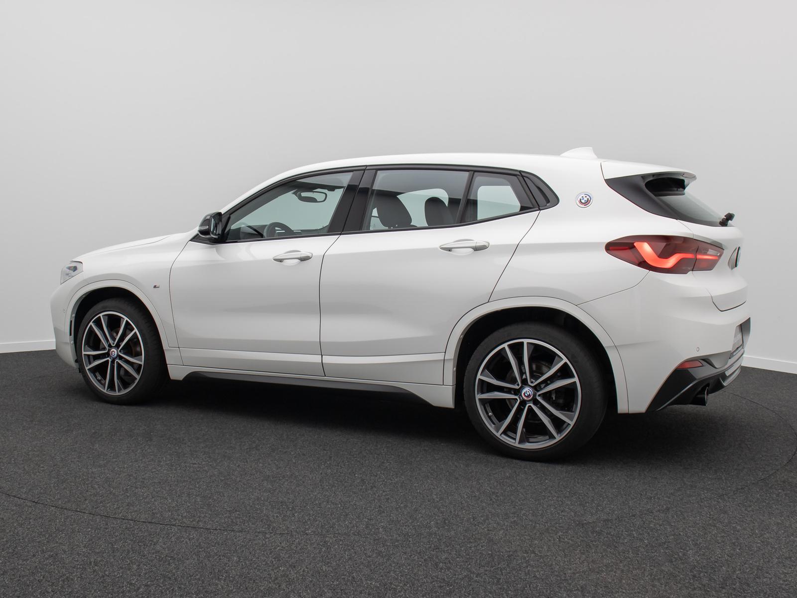 BMW X2 sD18d M Sport DAB Kamera LED ParkAss Navi 19", миниатюра 10