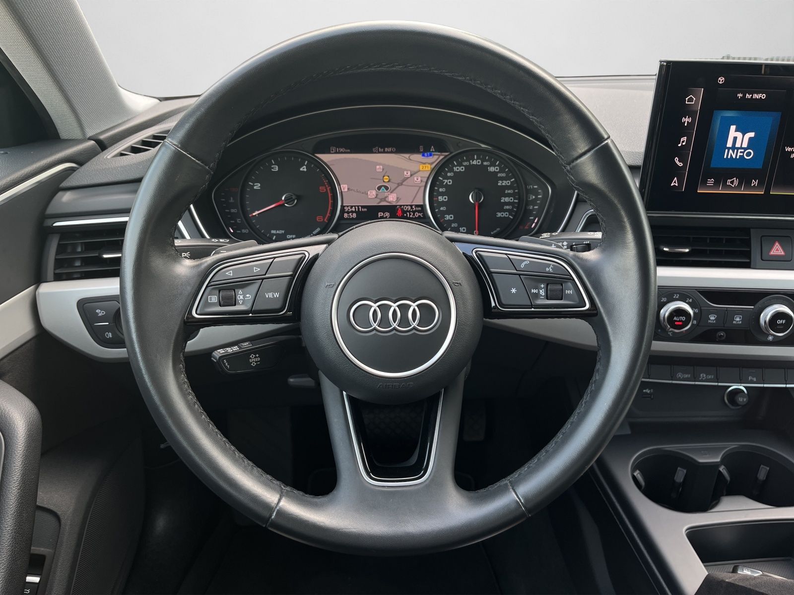Audi A4 - Bild 10