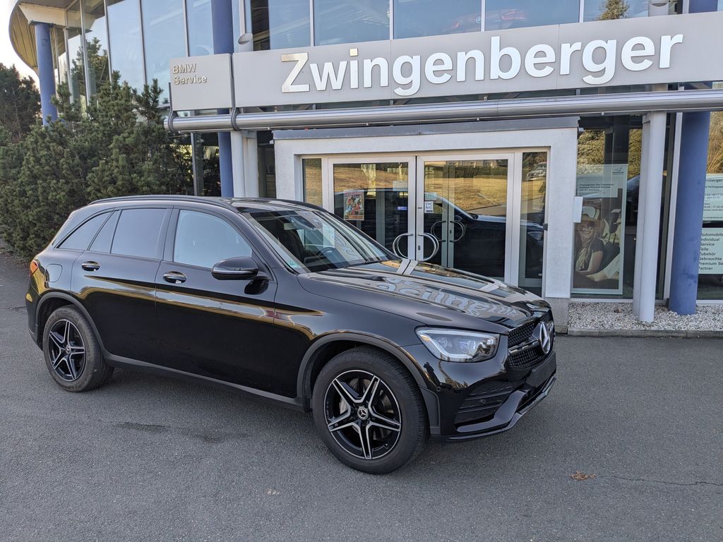 Image of Mercedes-Benz GLC 300