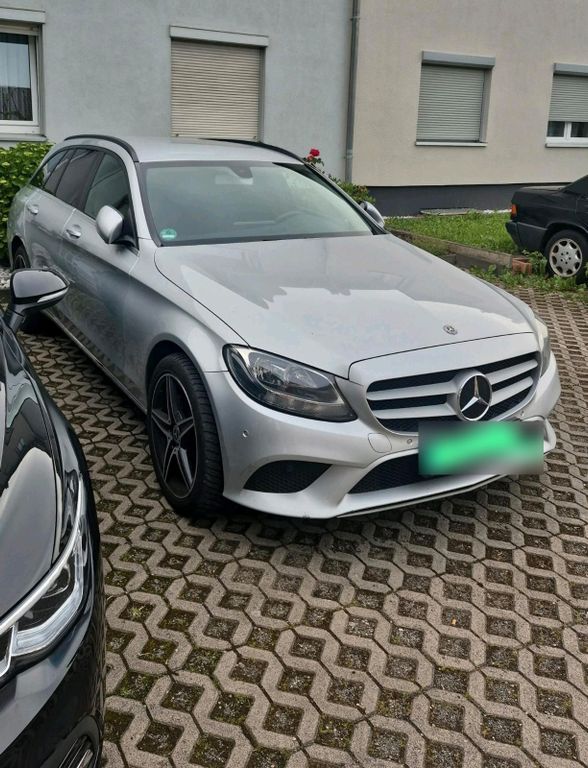 Image of Mercedes-Benz C 220