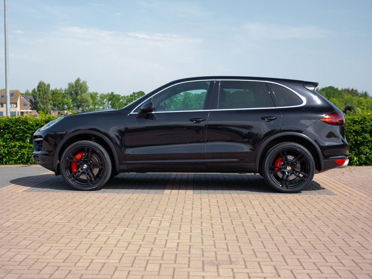 Porsche Cayenne 4.8 Turbo | Vollleder | Youngtimer | Sch