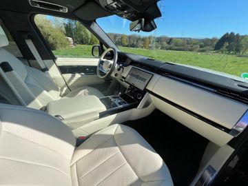 Land-Rover Range Rover - 10