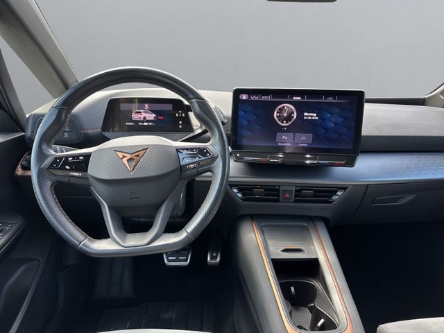 Born 150 kW 62kWh *Navi/Digit. Cockpit/LED/ACC*