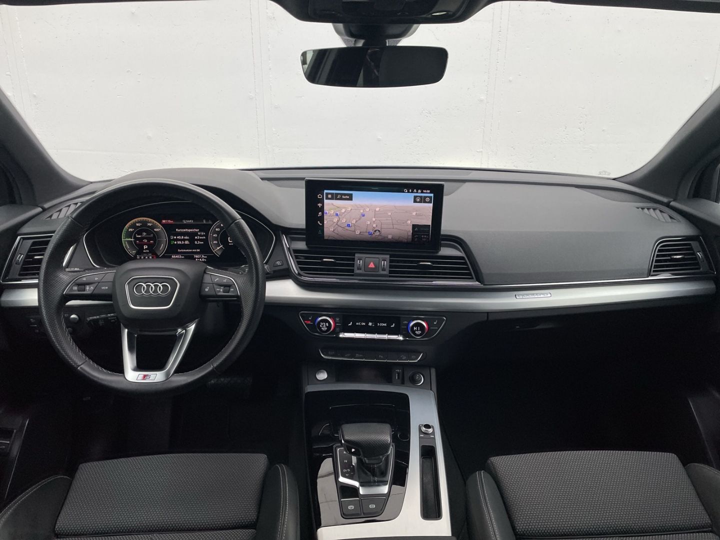 Q5 55 TFSI e quattro S line AHK/HUD/Matrix/Navi/