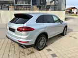Porsche Cayenne 3.6 Panoramadach+Bose+Top Zustand  - Porsche: Silber