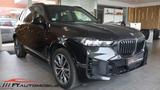 BMW X5 30 d xDrive M Sportpaket* AHK*LED* Sky Panor* - BMW X5 Gebrauchtwagen in Nürnberg