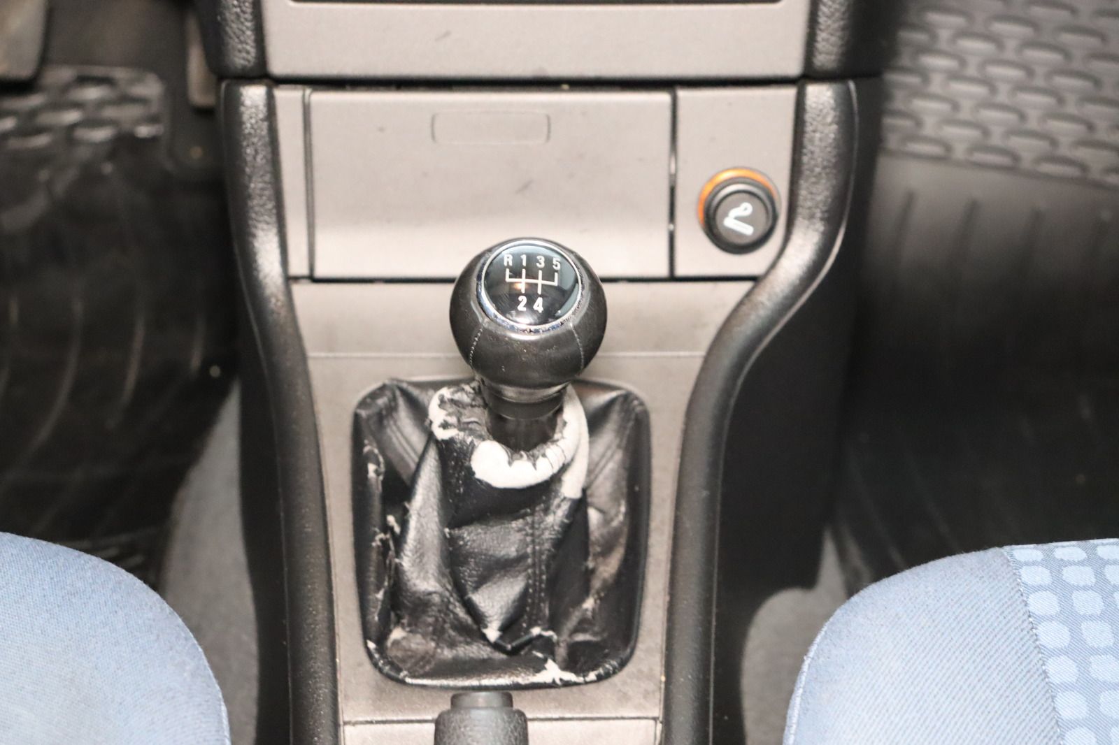 Fahrzeugabbildung Opel Astra 1.6 Fresh * Xenon * Klima