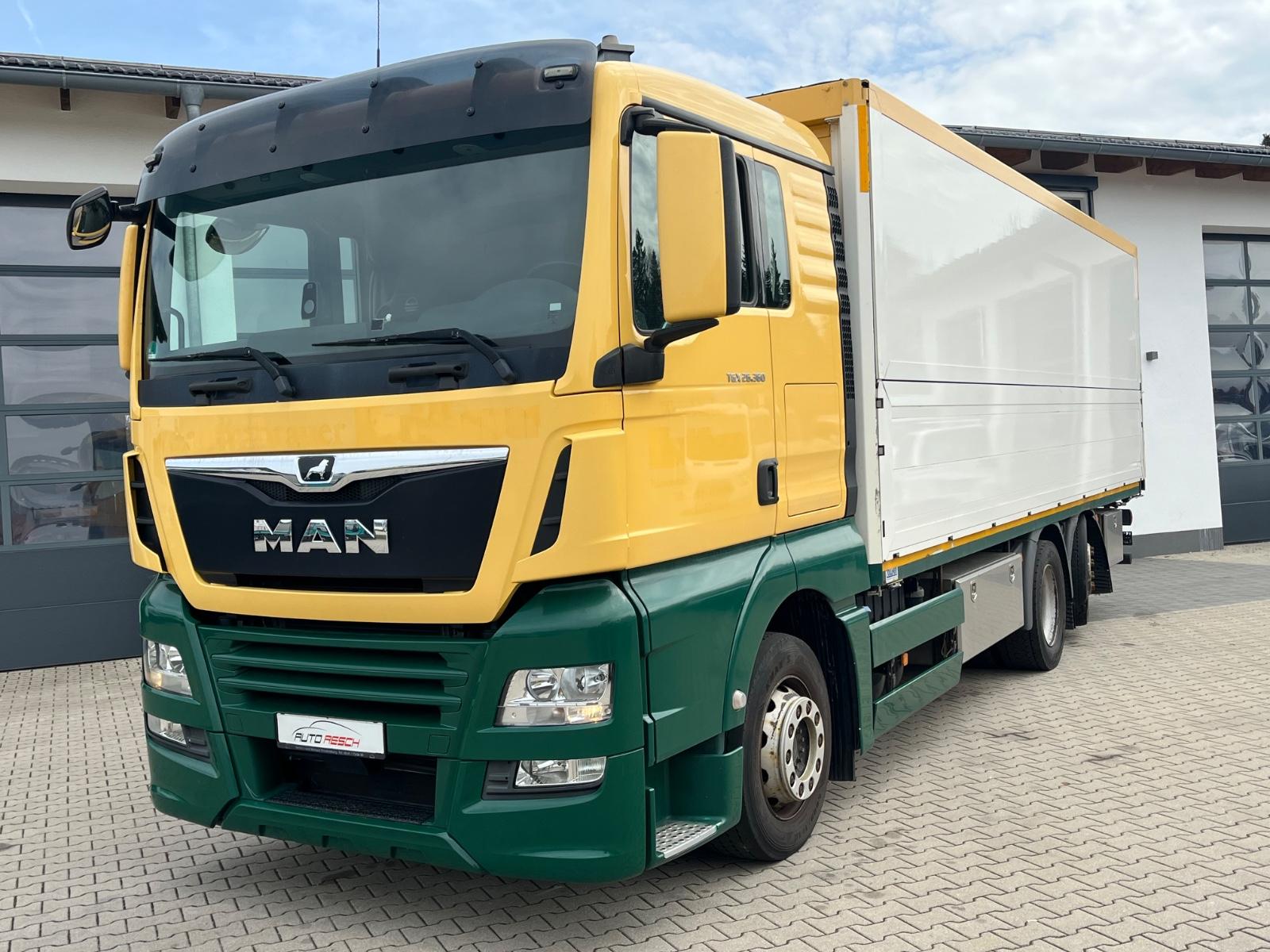MAN TGX 26.360 Klappwand Getränkekoffer