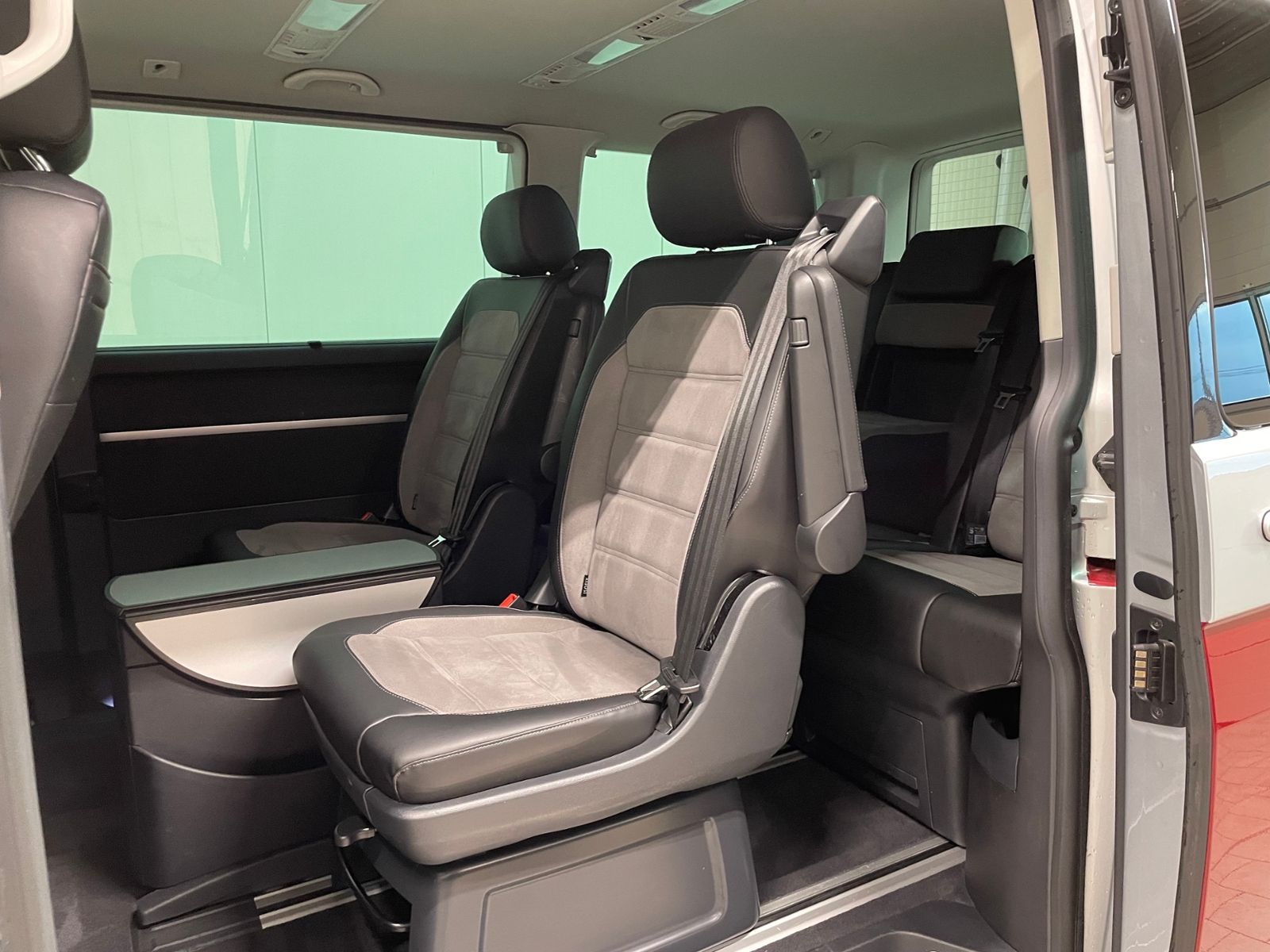 T6.1 Multivan Cruise 4MOTION 2.0 TDI DSG LED AHK