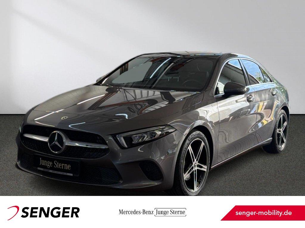Mercedes-Benz A 200 d 4M Limousine Progressive Kamera LED AHK