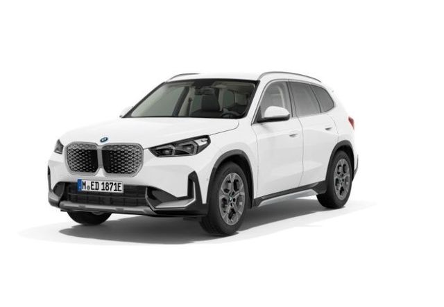 Foto Nummer 1: BMW iX1