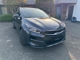 Kia XCeed Xdition 1.HAND/LED/GARANTIE/AUTOMATIK - Kia XCeed Gebrauchtwagen in Wuppertal
