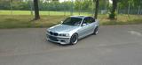 BMW 318i -