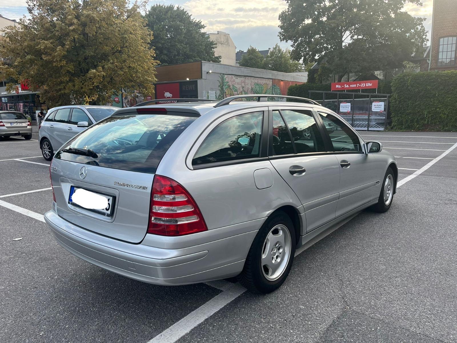Mercedes-Benz C180 2005 — photo 6
