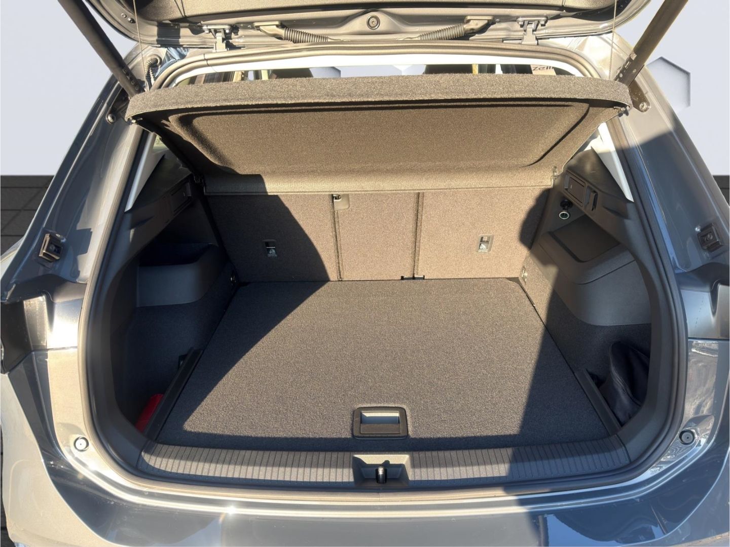 Tiguan EL 1.5l eTSI DSG Allwetter Navi IQ.Drive