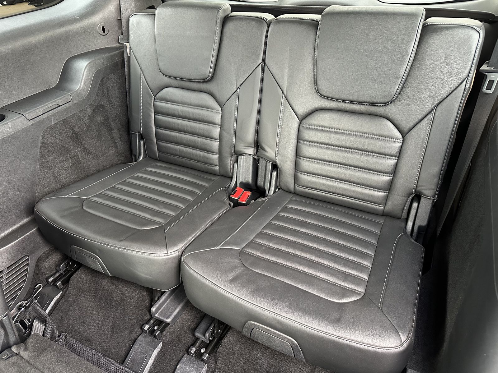 Fahrzeugabbildung Ford Galaxy 2.0 EB Aut. 7-Sitzer Titanium NAV+LED+AHK