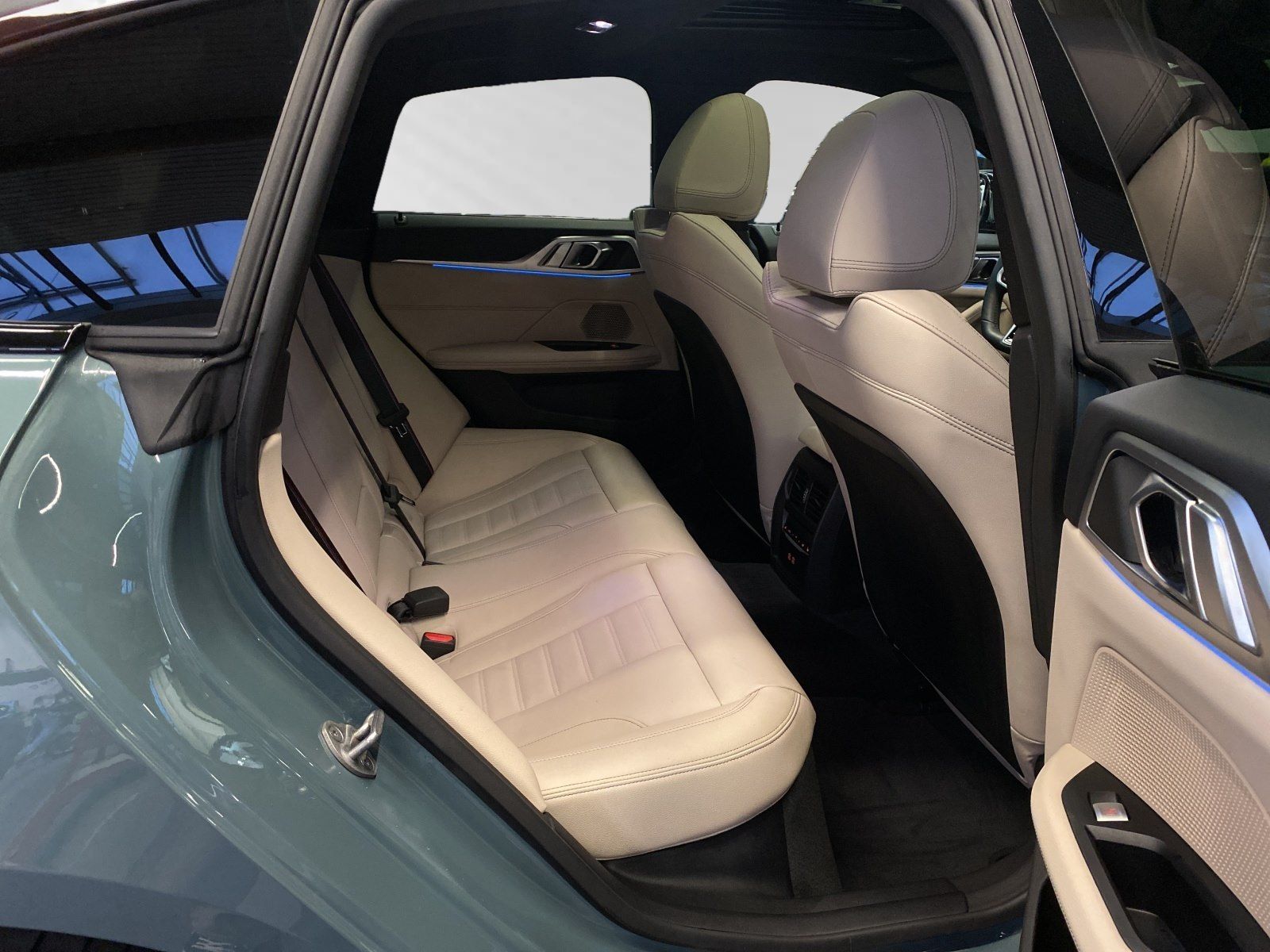 BMW i4 - Bild 15