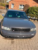 Audi S8 grau foliert - gebrauchte Audi S8 aus dem Jahr 1998