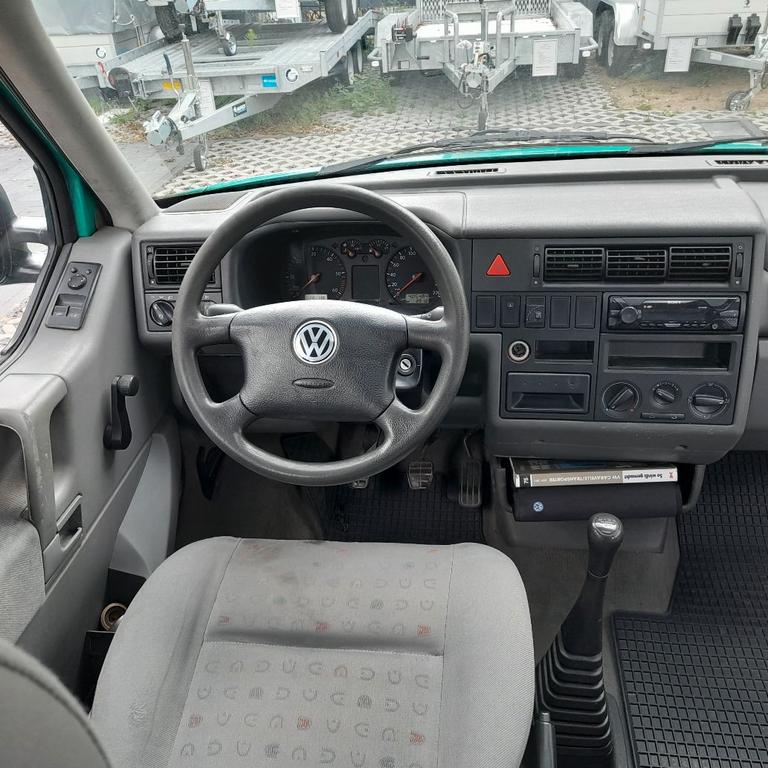 Volkswagen T4 Caravelle
