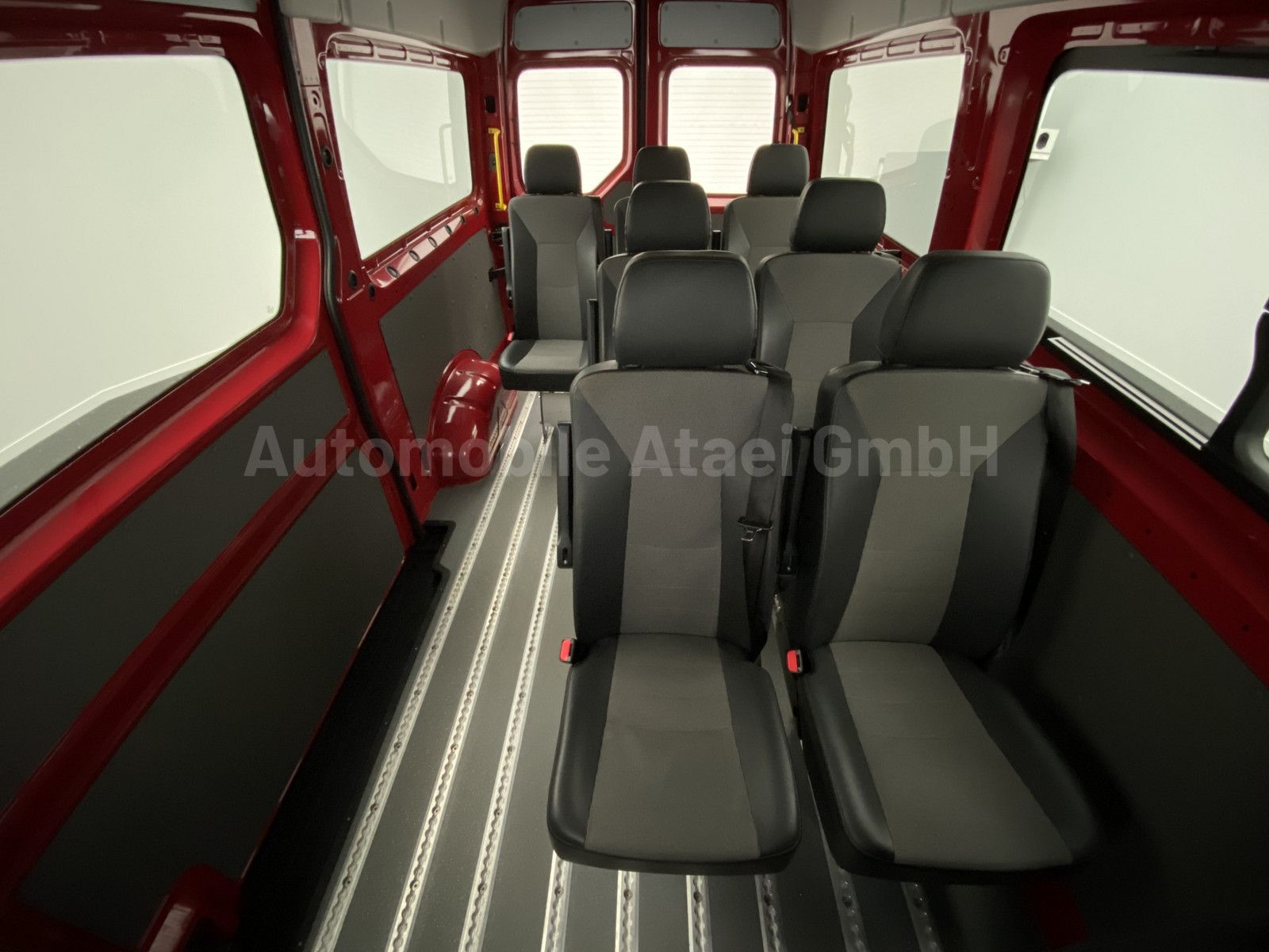 Fahrzeugabbildung Volkswagen Crafter 35 TDI *9-SITZE* NAVI+STANDHZG. (9746)
