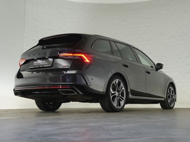 Octavia COMBI RS TSI DSG+LED LICHT+NAVI+RÜCKFAHR