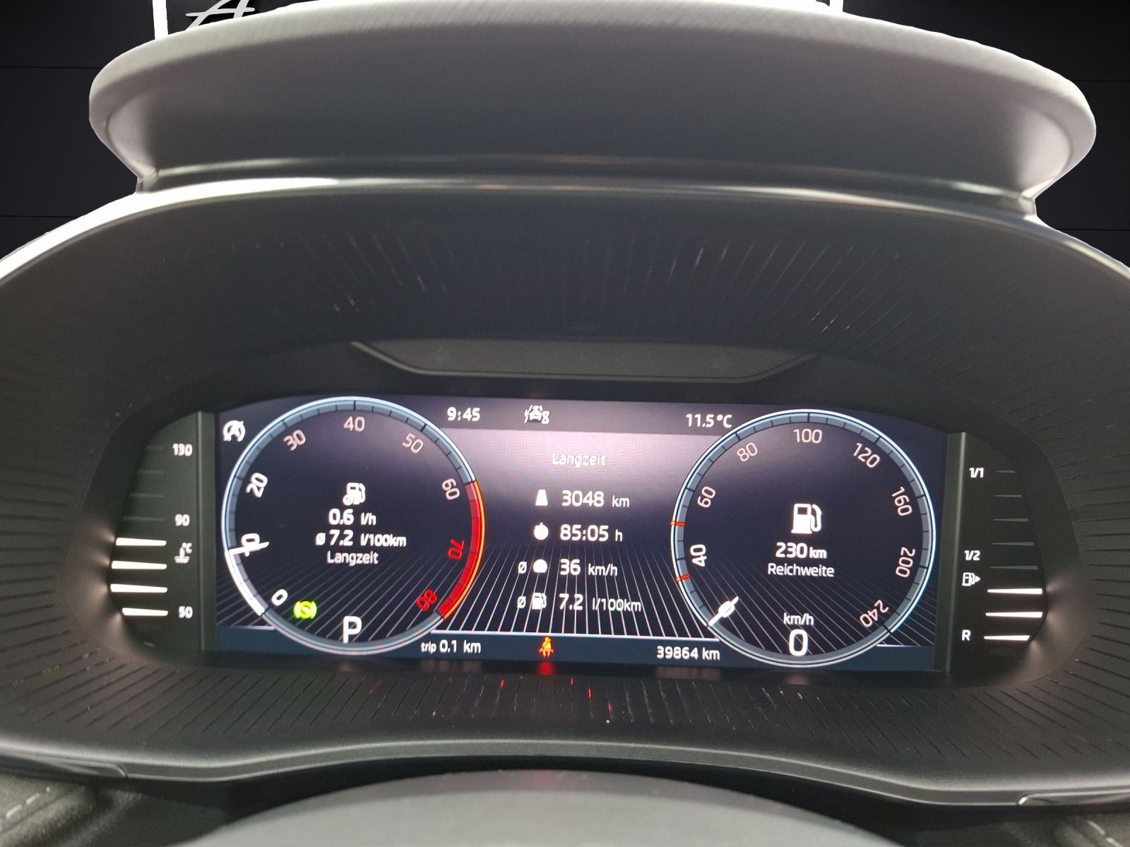 Fahrzeugabbildung SKODA Fabia TSI Style DSG LED Klima AID RFK SH