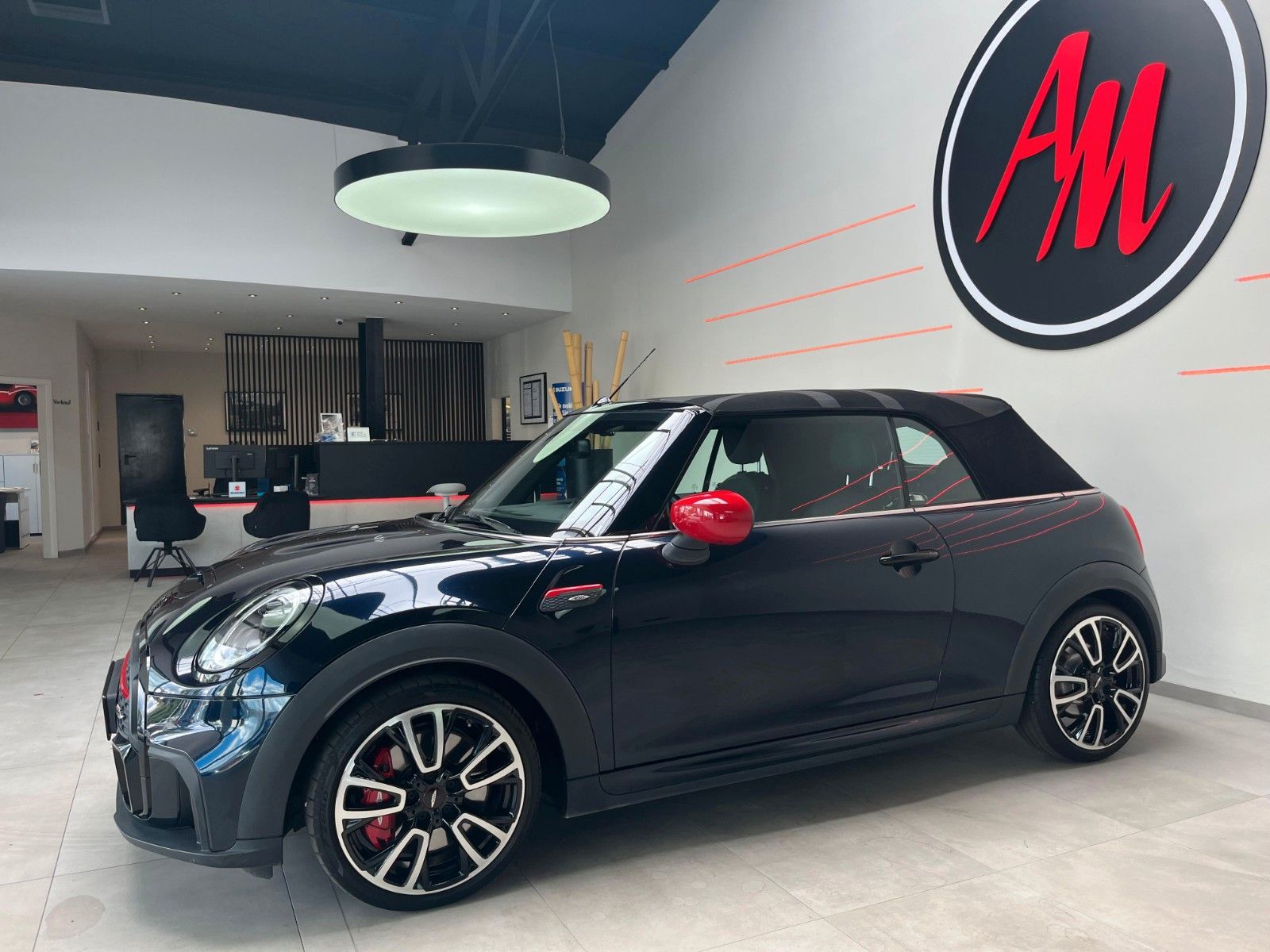 Fahrzeugabbildung MINI John Cooper Works Cabrio Trim*Virtual Cockpit*