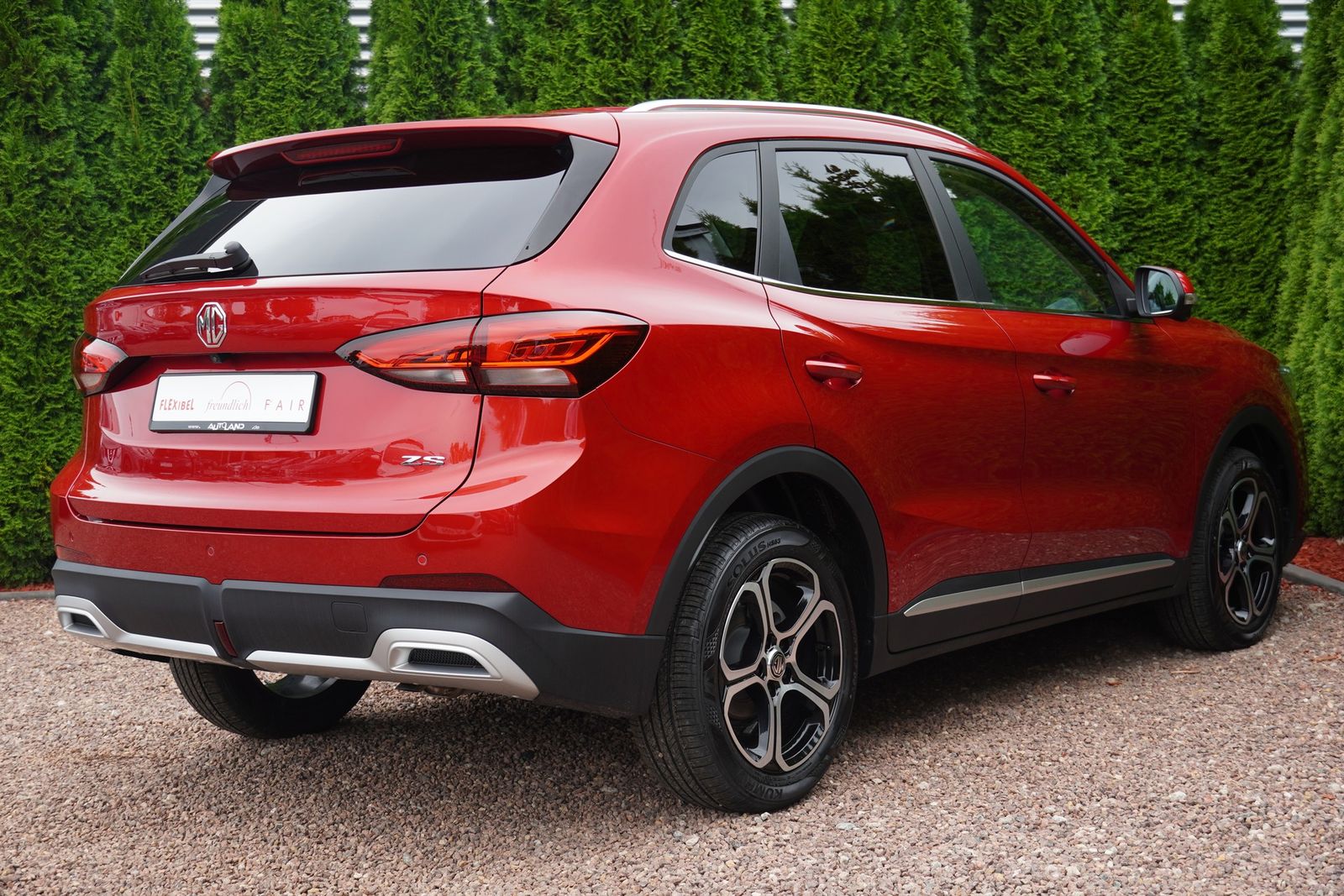 MG ZS