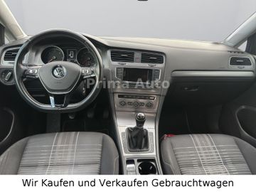 Volkswagen Golf - 10
