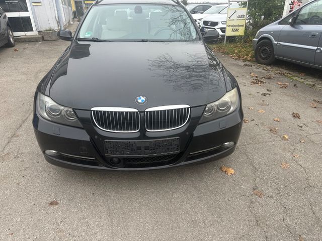 BMW 330 Baureihe 3 Touring 330d xDrive