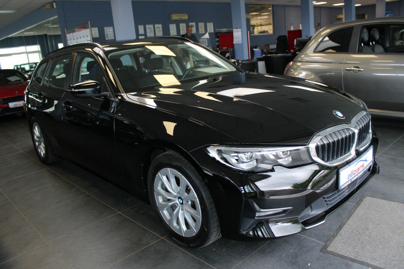 BMW 318 318d Touring Advantage