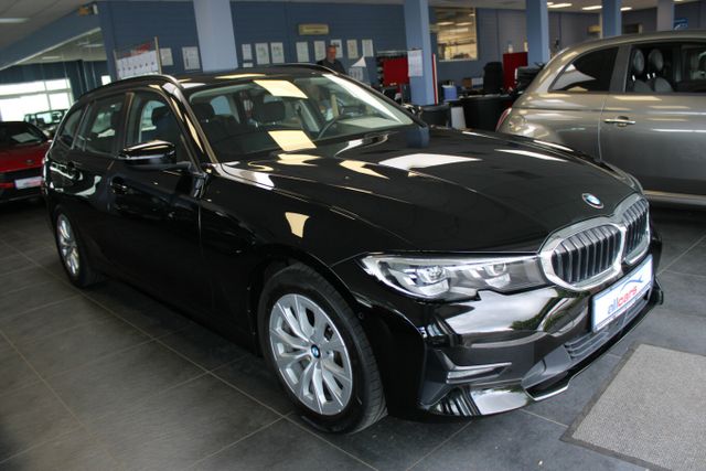 BMW 318 318d Touring Advantage