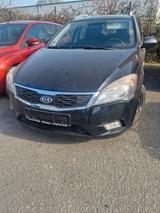 Kia cee'd / Ceed Sporty Wagon 1.4 CVVT Spirit Spirit - Kia cee'd / Ceed aus 2010: Kombi