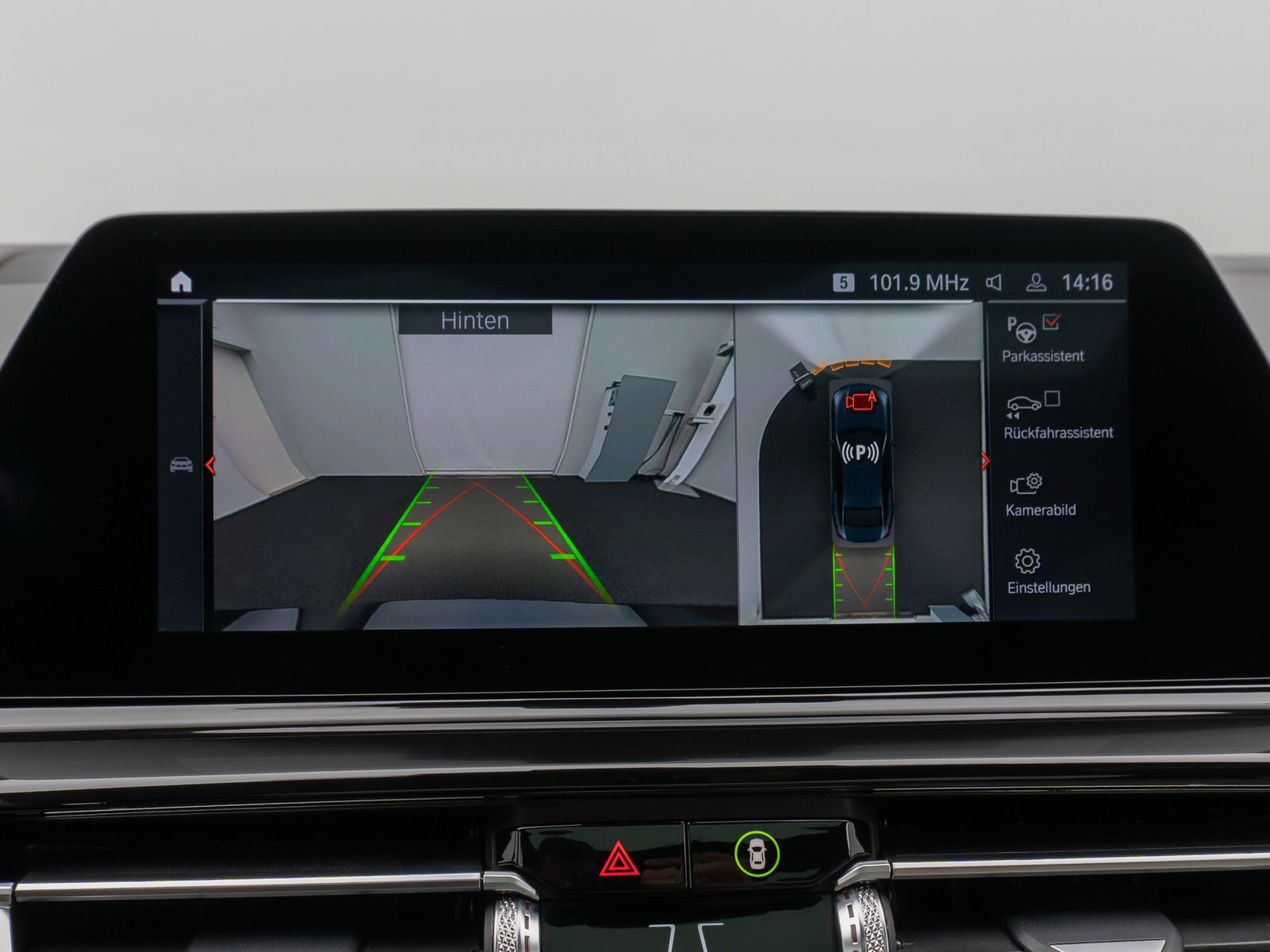 Fahrzeugabbildung BMW M850i xD GC Panorama 360° Laser HUD H/K SoftCl