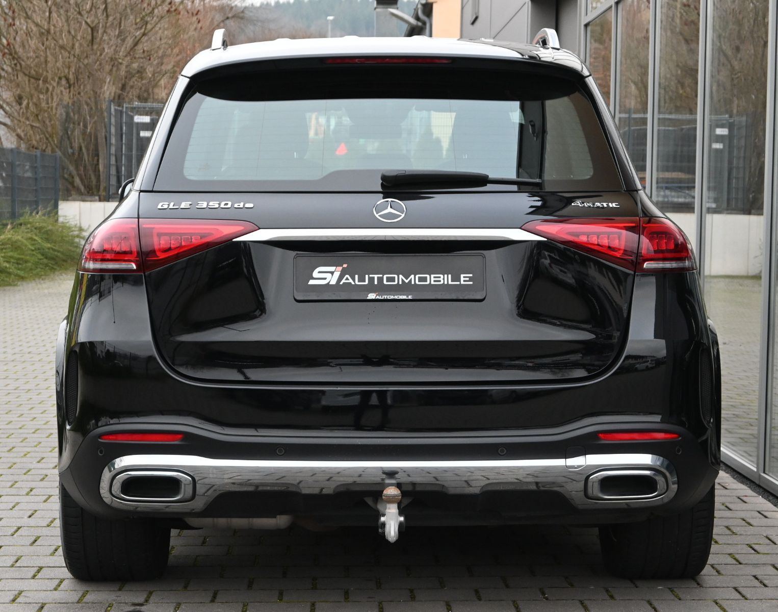 Fahrzeugabbildung Mercedes-Benz GLE 350 de 4MAT. AMG LINE °ACC°AHK°AIRMATIC°HUD°