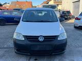Volkswagen Fox Basis*Klima*MP3*Winter*Tüv bis 04/2026 - weiße Volkswagen Fox