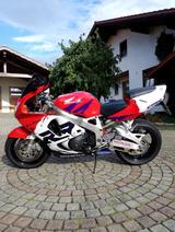 Honda CBR 900 RR SC33 - Angebote