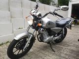 Yamaha YBR 125 Custom - YAMAHA YBR 125