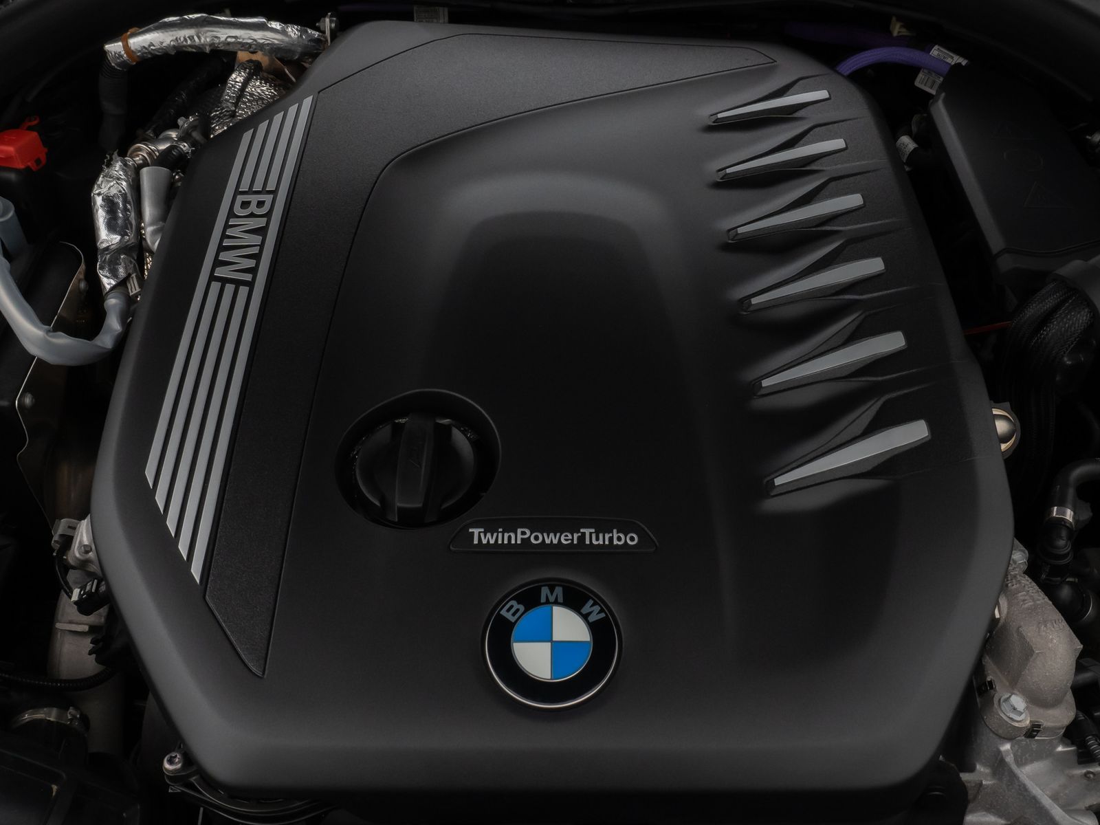 Fahrzeugabbildung BMW 530d xD M Sport DAB CockPitPro PDC Alarm 20Zoll