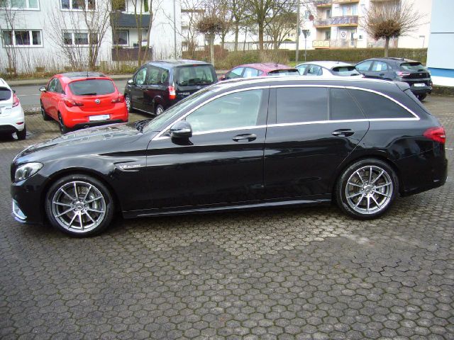 Mercedes-Benz C -Klasse T-Modell C 63 T AMG