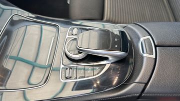 Mercedes E 220 - 11