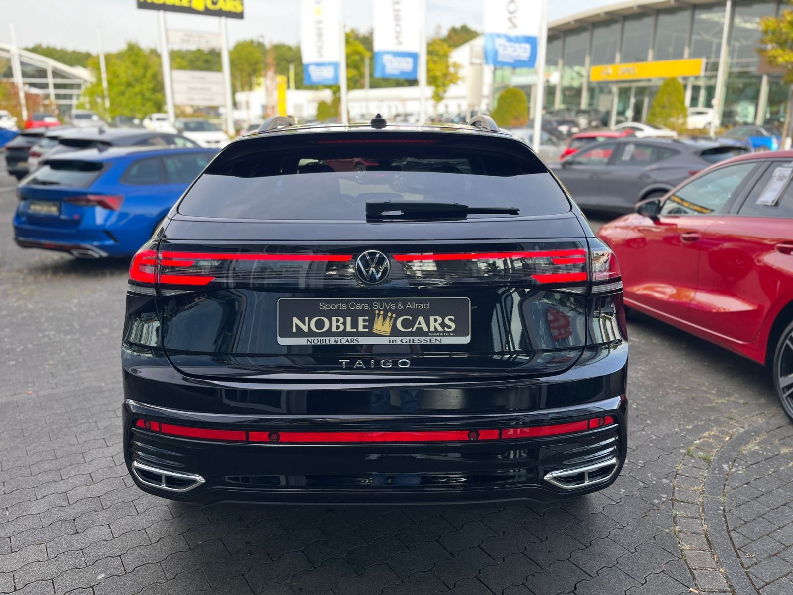 Fahrzeugabbildung Volkswagen Taigo R-Line 1.5 DSG KLIMA AHK LED NAV SHZ