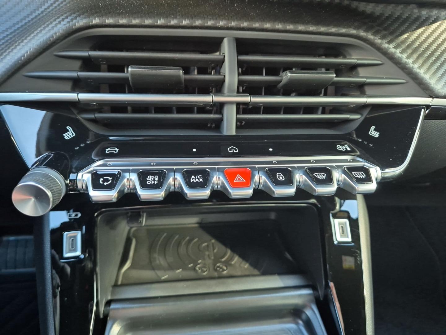 Peugeot 2008 Allure Hybrid AT Navi AHK-abnehmbar Grip Co