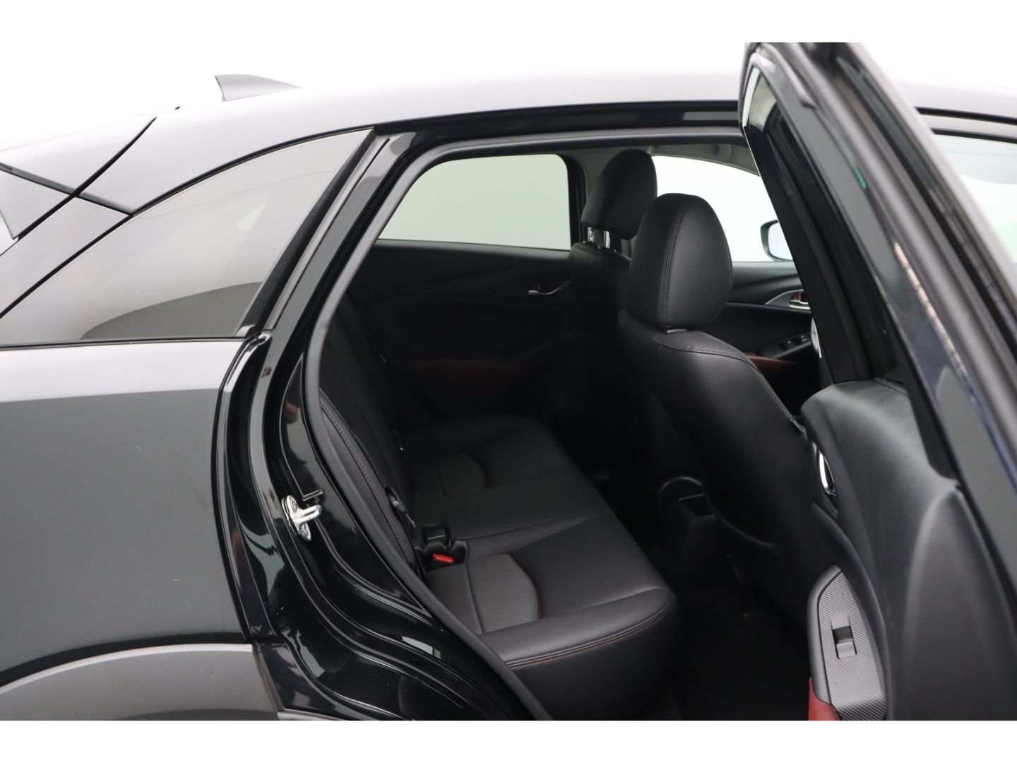 Fahrzeugabbildung Mazda CX-3 Sports-Line AWD Navi ACC Bose Soundsystem