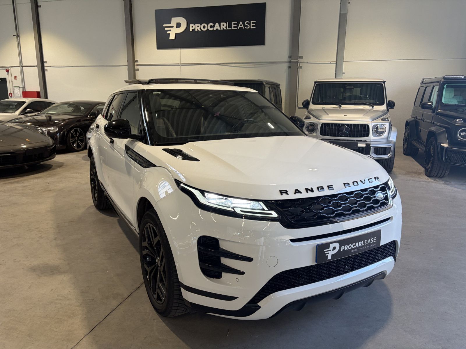 Land Rover Range Rover Evoque Range-Rover Evoque D180 SE R  imagem 3
